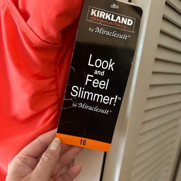 Kirkland swimsuit in coral size 16- BNWT - Picture 3 of 5